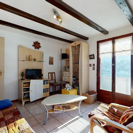 Charming Semi-detached House, Near Sion And Crans-montana *
