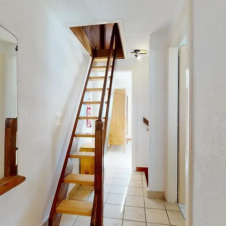 Σπίτι διακοπών Charming Semi-detached House, Near Sion And Crans-montana *